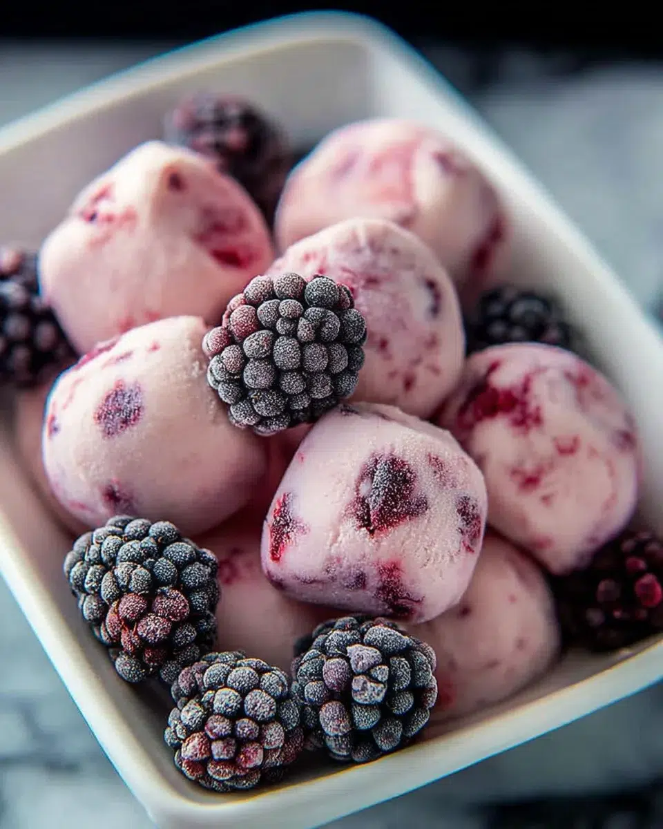 Frozen Yogurt Berry Bites: A Delightful Healthy Snack