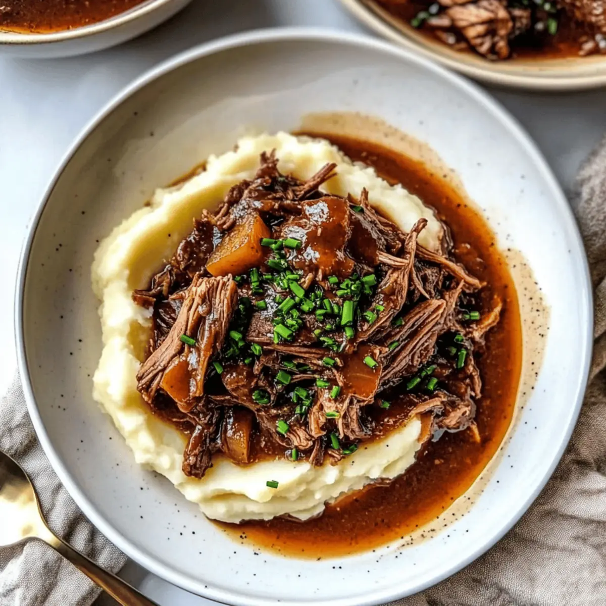 Tender Red Wine Braised Beef fh8tnv