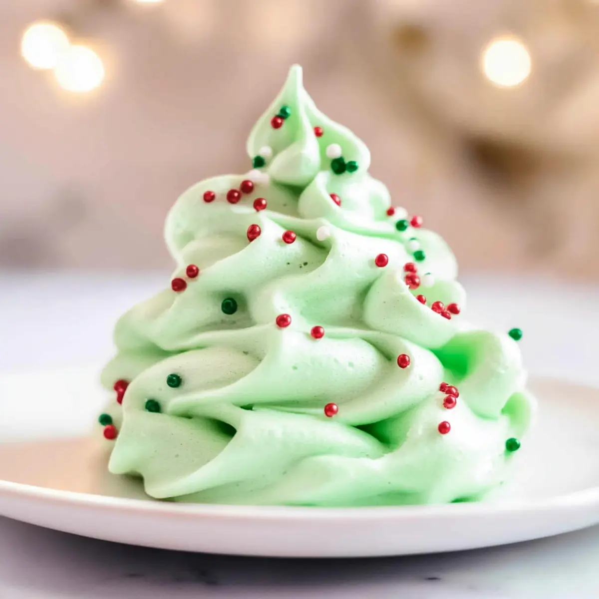 Christmas Tree Meringues dqjpnc