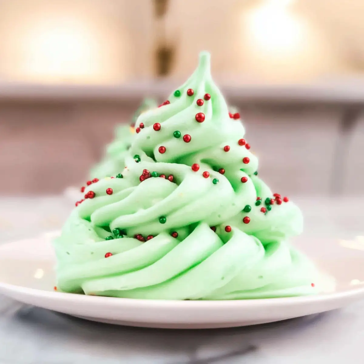 Christmas Tree Meringues ttya9k