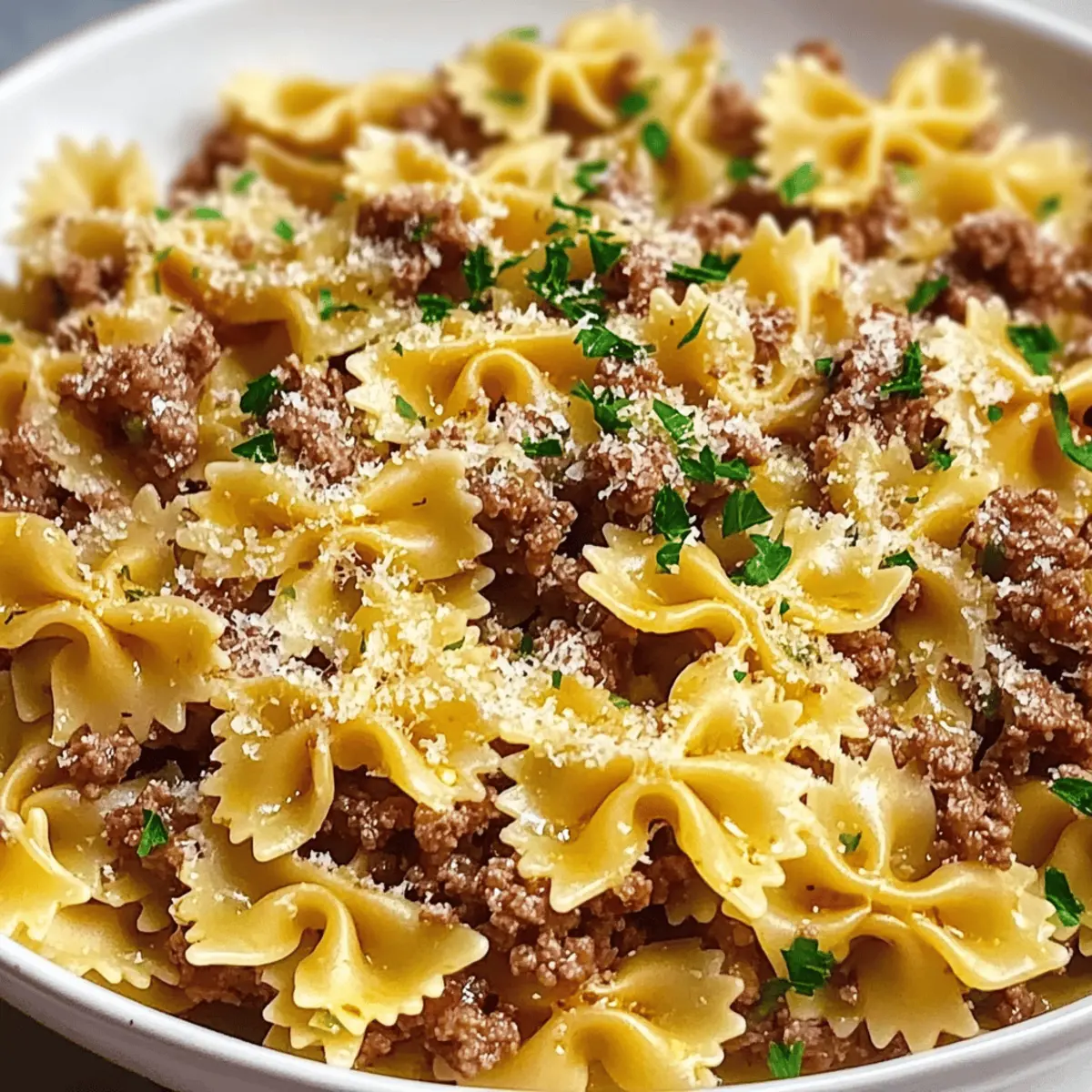 Garlic Butter Bowtie Pasta with Ground Beef qajjjh