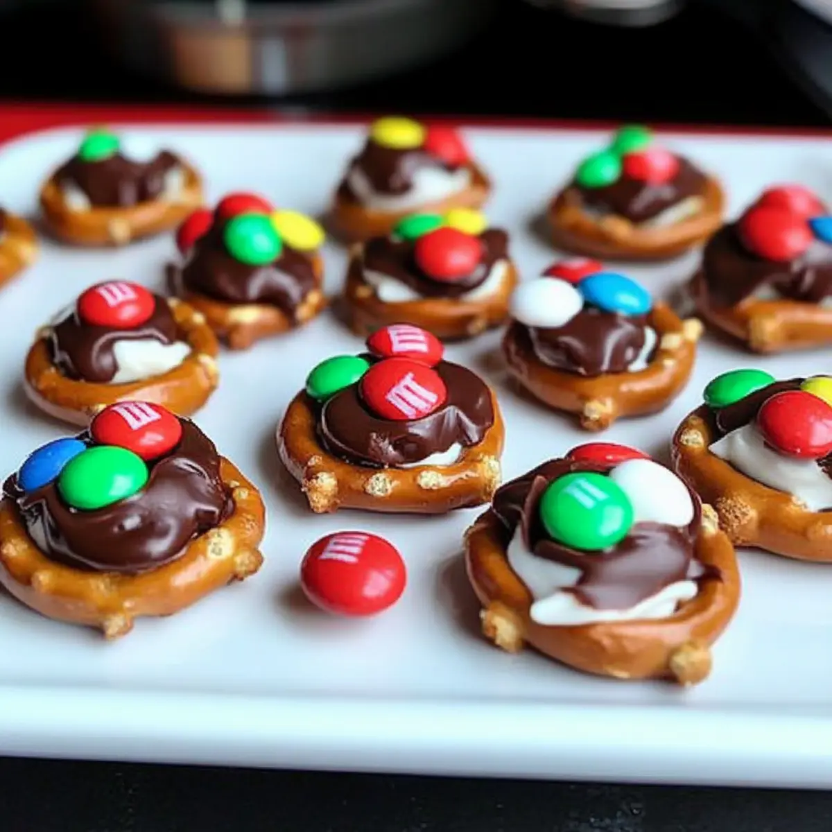 Delicious Chocolate Kiss Pretzel Bites for Easy Holiday Joy